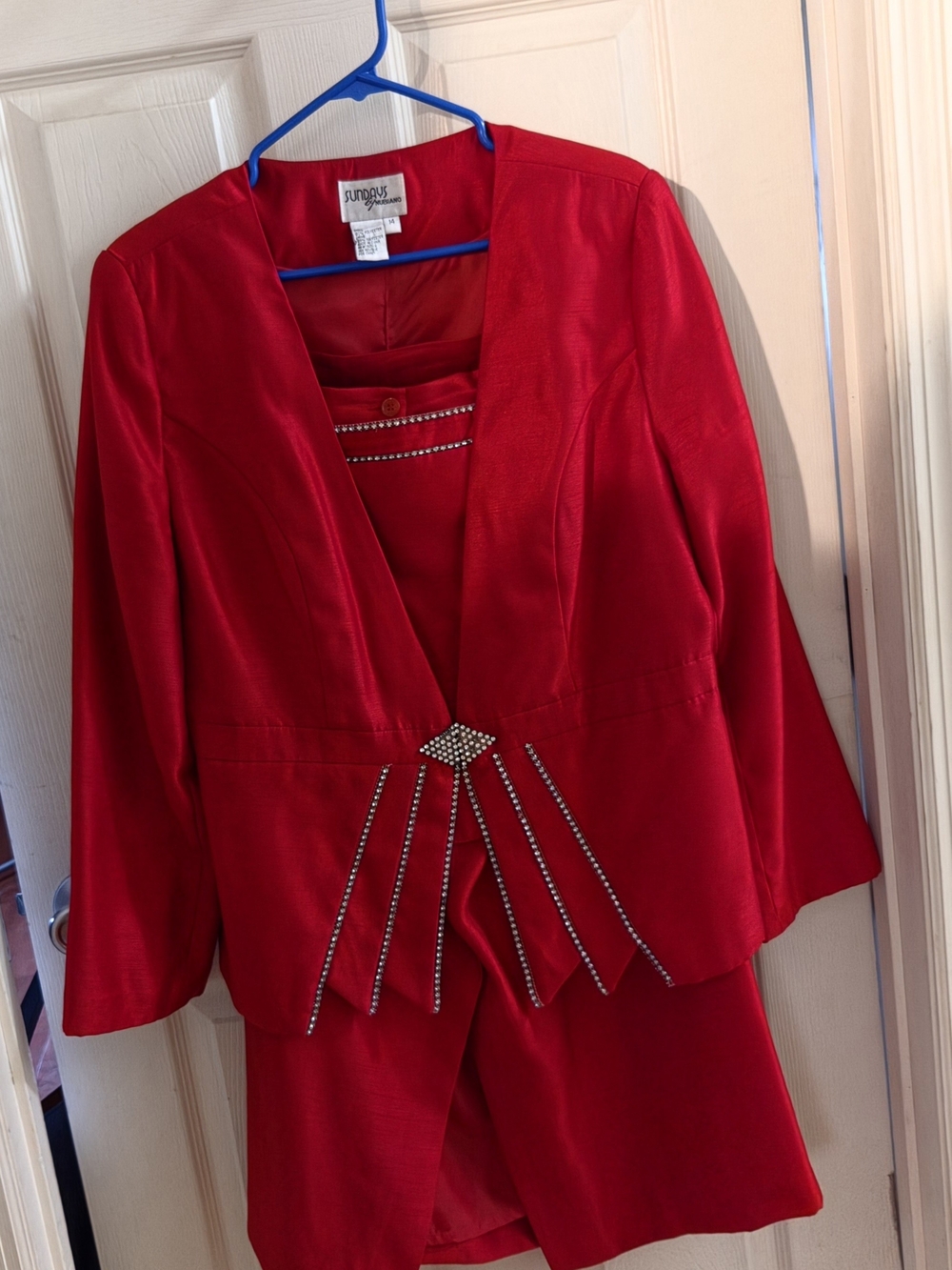 Elegant Red Rhinestone Accent Women's Jacket and Skirt Set